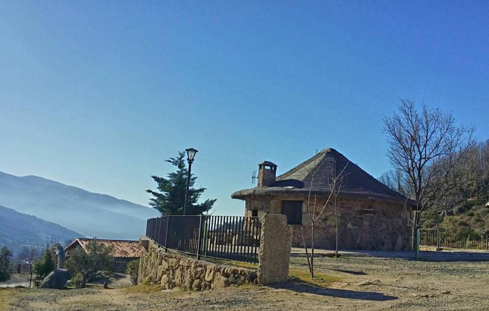 Albergue El Solitario Banos De Montemayor Zewnętrze zdjęcie